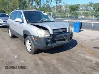 2005 Hyundai Tucson GLS с VIN KM8JN72D05U127647, выставлен на аукционе IAAI как лот 43129286 с пробегом 174 754 миль миль и . История ставок и продаж доступна на DreamBid. Изображение 1.
