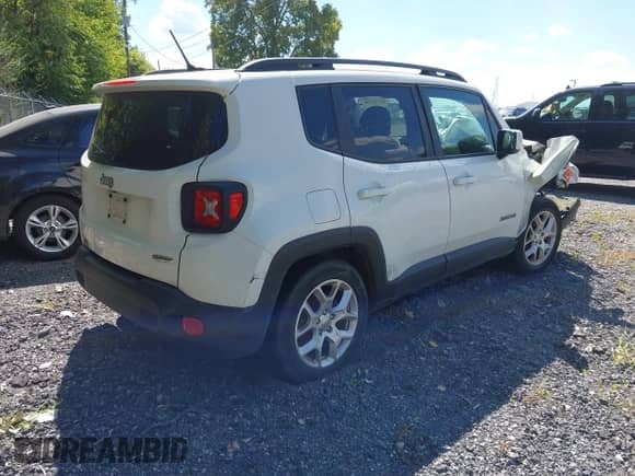 2017 Jeep Renegade Latitude с VIN ZACCJABB2HPG48279, выставлен на аукционе IAAI как лот 43122758 с пробегом 109 885 миль миль и . История ставок и продаж доступна на DreamBid. Изображение 4.