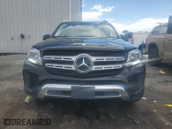 2017 Mercedes-Benz GLS 450 z VIN 4JGDF6EE3HA810036, wystawiony jako Copart lot #68623615 z przebiegiem 185 042 mil mil oraz Czysty tytuł • Clean title. Historia ofert i sprzedaży dostępna na DreamBid. Obrazek 5.