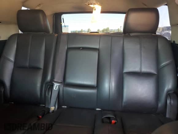 2013 Chevrolet Tahoe LT с VIN 1GNSCBE09DR303730, выставлен на аукционе Copart как лот 62092485 с пробегом 180 528 миль миль и Списание • Salvage title. История ставок и продаж доступна на DreamBid. Изображение 10.