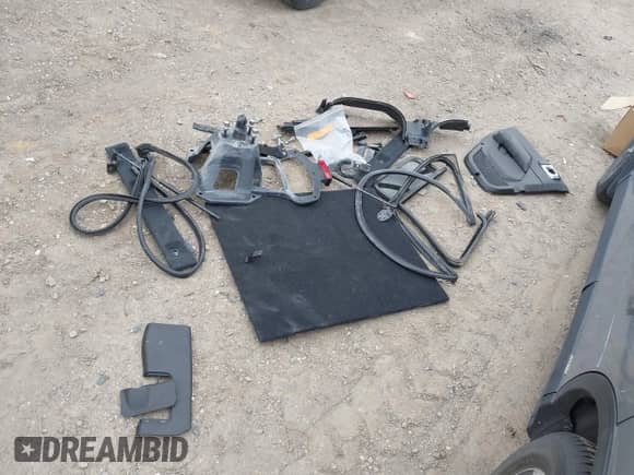 2024 Jeep Wrangler Sahara с VIN 1C4PJXEG0RW344058, выставлен на аукционе IAAI как лот 42261013 с пробегом 20 040 миль миль и . История ставок и продаж доступна на DreamBid. Изображение 22.