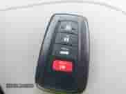 2020 Toyota Camry Hybrid XLE z VIN 4T1F31AK0LU519386, wystawiony jako IAAI lot #43175906 z przebiegiem 33 991 mil mil oraz . Historia ofert i sprzedaży dostępna na DreamBid. Obrazek 11.