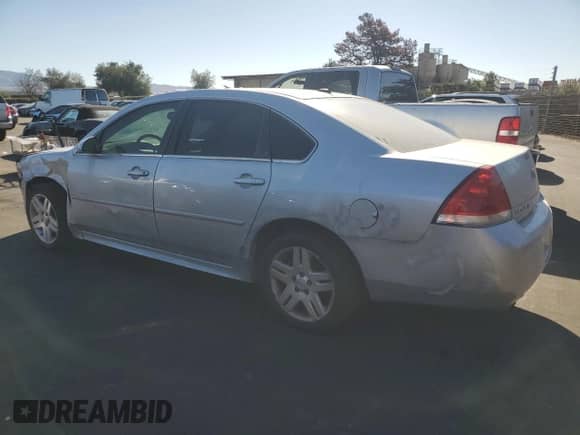 2015 Chevrolet Impala LT z VIN 2G1WB5E30F1116910, wystawiony jako Copart lot #85313765 z przebiegiem 204 487 mil mil oraz Szkoda całkowita • Salvage title. Historia ofert i sprzedaży dostępna na DreamBid. Obrazek 2.