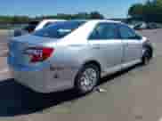 2013 Toyota Camry LE z VIN 4T1BD1FK7DU091564, wystawiony jako IAAI lot #43095022 z przebiegiem 103 132 mil mil oraz . Historia ofert i sprzedaży dostępna na DreamBid. Obrazek 4.