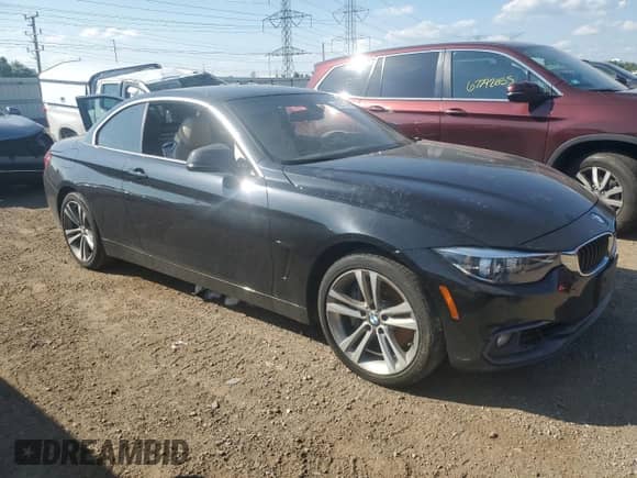 2018 BMW 4 Series 440i xDrive z VIN WBA4Z7C57JED47983, wystawiony jako Copart lot #68221545 z przebiegiem Nie podano mil oraz Szkoda całkowita • Salvage title. Historia ofert i sprzedaży dostępna na DreamBid. Obrazek 4.