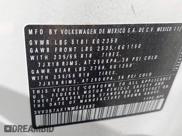 2022 Volkswagen Tiguan SE with VIN 3VV3B7AX1NM042582, listed as a IAAI auction lot 43073057 with 28,724 mi miles and . Bid and sale history available at DreamBid. Image 9.