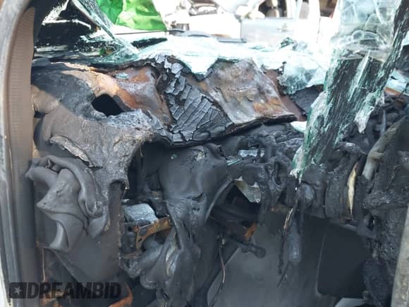 2007 Ford Econoline Cargo с VIN 1FTSE34LX7DA57048, выставлен на аукционе IAAI как лот 42659362 с пробегом 150 000 миль миль и . История ставок и продаж доступна на DreamBid. Изображение 7.