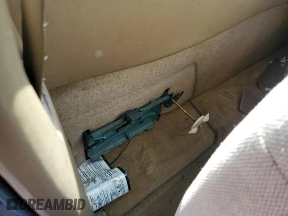 1997 Chevrolet S-10 LS с VIN 1GCCS1444VK247754, выставлен на аукционе Copart как лот 80392065 с пробегом 150 741 миль миль и Списание • Salvage title. История ставок и продаж доступна на DreamBid. Изображение 10.