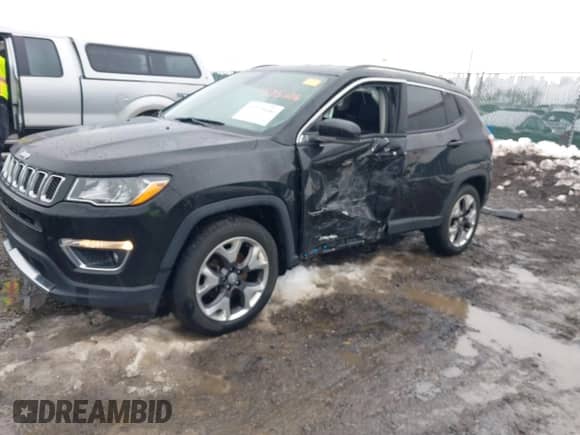 2019 Jeep Compass Limited with VIN 3C4NJCCB2KT667174, listed as a IAAI auction lot 41575606 with 110,995 mi miles and . Bid and sale history available at DreamBid. Image 2.