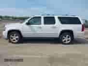 2007 Chevrolet Suburban LT с VIN 3GNFK16327G237694, выставлен на аукционе IAAI как лот 42542354 с пробегом 171 859 миль миль и . История ставок и продаж доступна на DreamBid. Изображение 14.