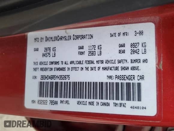 2000 Dodge Intrepid z VIN 2B3HD46R5YH352875, wystawiony jako Copart lot #83482874 z przebiegiem 73 997 mil mil oraz Czysty tytuł • Clean title. Historia ofert i sprzedaży dostępna na DreamBid. Obrazek 12.