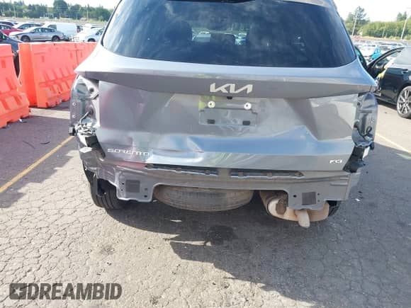 2023 Kia Sorento LX with VIN 5XYRGDLC7PG168609, listed as a IAAI auction lot 42893738 with 32,559 mi miles and . Bid and sale history available at DreamBid. Image 6.