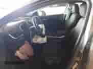 2018 Chevrolet Volt LT z VIN 1G1RA6S53JU156763, wystawiony jako Copart lot #42277823 z przebiegiem Nie podano mil oraz . Historia ofert i sprzedaży dostępna na DreamBid. Obrazek 7.