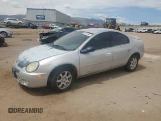 2005 Dodge Neon SXT with VIN 1B3ES56C15D252601, listed as a Copart auction lot 67014285 with 184,476 mi miles and Salvage title. Bid and sale history available at DreamBid. Image 1.