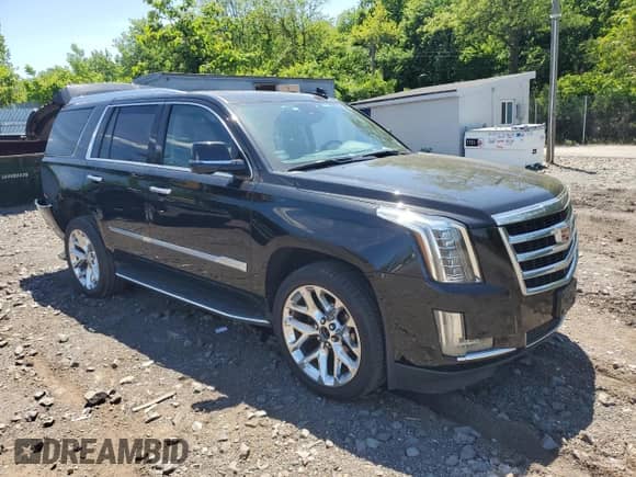 2020 Cadillac Escalade Luxury с VIN 1GYS4BKJ0LR154104, выставлен на аукционе Copart как лот 57810965 с пробегом 75 806 миль миль и Списание • Salvage title. История ставок и продаж доступна на DreamBid. Изображение 4.