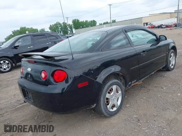 2007 Chevrolet Cobalt LS с VIN 1G1AK15F977316914, выставлен на аукционе IAAI как лот 42439739 с пробегом 73 201 миль миль и . История ставок и продаж доступна на DreamBid. Изображение 4.