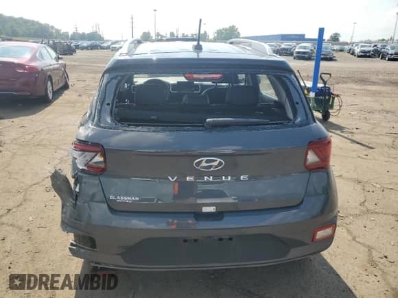 2025 Hyundai Venue SEL с VIN KMHRC8A38SU346701, выставлен на аукционе Copart как лот 68698475 с пробегом 8 429 миль миль и Списание • Salvage title. История ставок и продаж доступна на DreamBid. Изображение 6.