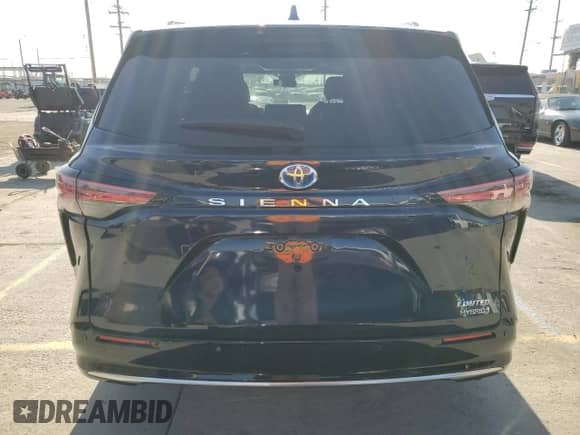 2023 Toyota Sienna Limited с VIN 5TDZRKECXPS169624, выставлен на аукционе Copart как лот 57683695 с пробегом 31 310 миль миль и Списание • Salvage title. История ставок и продаж доступна на DreamBid. Изображение 6.