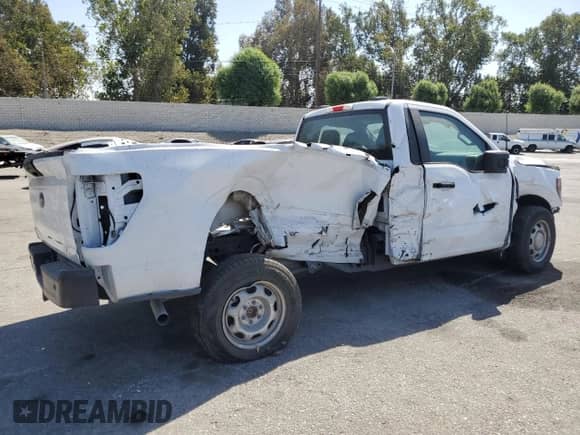 2023 Ford F-150 XL с VIN 1FTMF1CB6PKF08524, выставлен на аукционе Copart как лот 90696005 с пробегом 40 206 миль миль и Списание • Salvage title. История ставок и продаж доступна на DreamBid. Изображение 3.