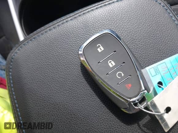 2017 Chevrolet Volt LT z VIN 1G1RA6S53HU100722, wystawiony jako IAAI lot #42805006 z przebiegiem 85 636 mil mil oraz . Historia ofert i sprzedaży dostępna na DreamBid. Obrazek 11.