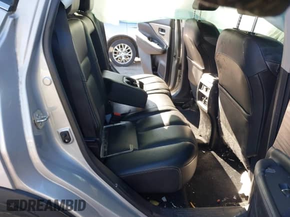 2018 Nissan Murano Platinum z VIN 5N1AZ2MH7JN122649, wystawiony jako IAAI lot #41898795 z przebiegiem 58 923 mil mil oraz . Historia ofert i sprzedaży dostępna na DreamBid. Obrazek 8.