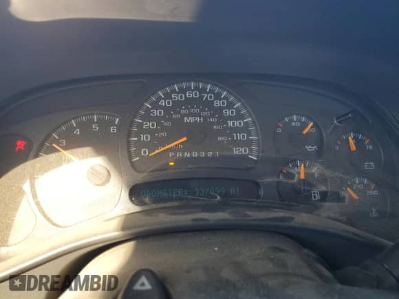 2006 Chevrolet Silverado 1500 Work Truck z VIN 1GCEC19X86Z288146, wystawiony jako Copart lot #91110165 z przebiegiem 337 899 mil mil oraz Czysty tytuł • Clean title. Historia ofert i sprzedaży dostępna na DreamBid. Obrazek 9.