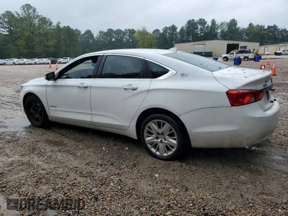 2014 Chevrolet Impala LS with VIN 2G11X5SL4E9232028, listed as a Copart auction lot 68185685 with 186,433 mi miles and Clean title. Bid and sale history available at DreamBid. Image 2.