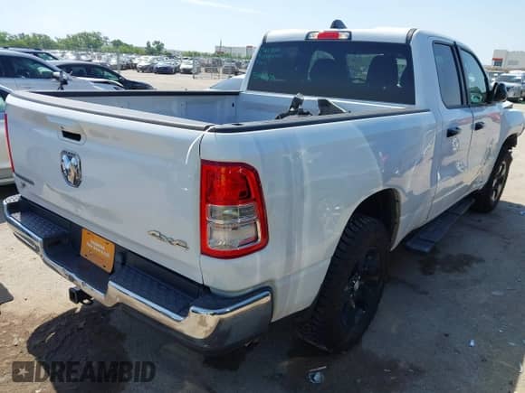 2022 Ram 1500 Big Horn with VIN 1C6RRFBG0NN287478, listed as a IAAI auction lot 42247112 with 43,275 mi miles and . Bid and sale history available at DreamBid. Image 4.