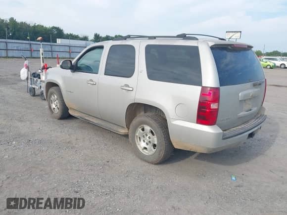 2008 Chevrolet Tahoe 1LT с VIN 1GNFC13068R129524, выставлен на аукционе IAAI как лот 42899541 с пробегом 382 162 миль миль и . История ставок и продаж доступна на DreamBid. Изображение 3.