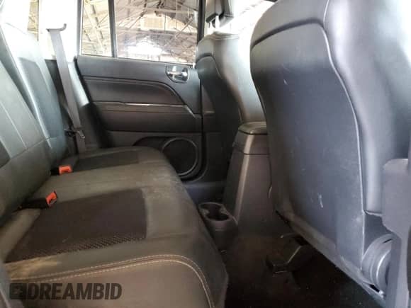 2017 Jeep Compass High Altitude с VIN 1C4NJCEB9HD206551, выставлен на аукционе Copart как лот 70112315 с пробегом 128 404 миль миль и Списание • Salvage title. История ставок и продаж доступна на DreamBid. Изображение 11.