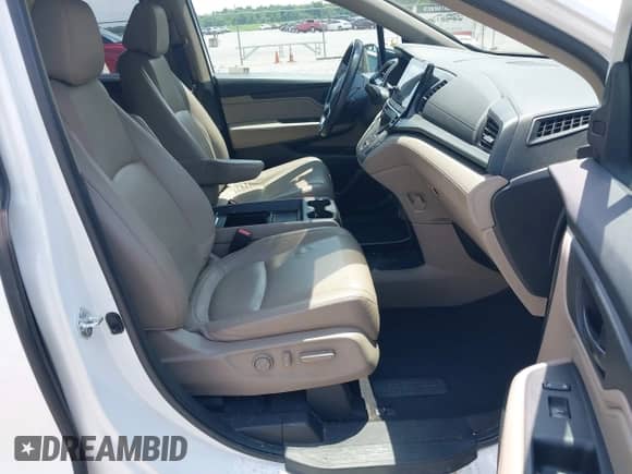 2022 Honda Odyssey EX-L with VIN 5FNRL6H71NB001377, listed as a IAAI auction lot 42638089 with 81,361 mi miles and . Bid and sale history available at DreamBid. Image 5.