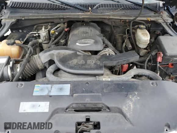 2004 Chevrolet Tahoe LS с VIN 1GNEK13V84J303953, выставлен на аукционе Copart как лот 68702375 с пробегом 267 070 миль миль и Чистый • Clean title. История ставок и продаж доступна на DreamBid. Изображение 12.