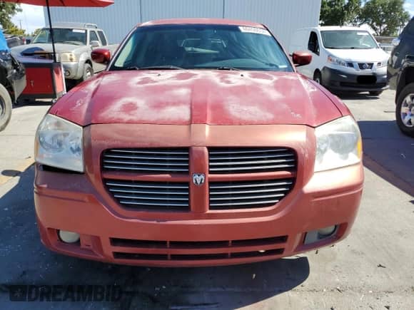 2007 Dodge Magnum with VIN 2D4FV47V37H791539, listed as a Copart auction lot 60450634 with 178,769 mi miles and Clean title. Bid and sale history available at DreamBid. Image 5.
