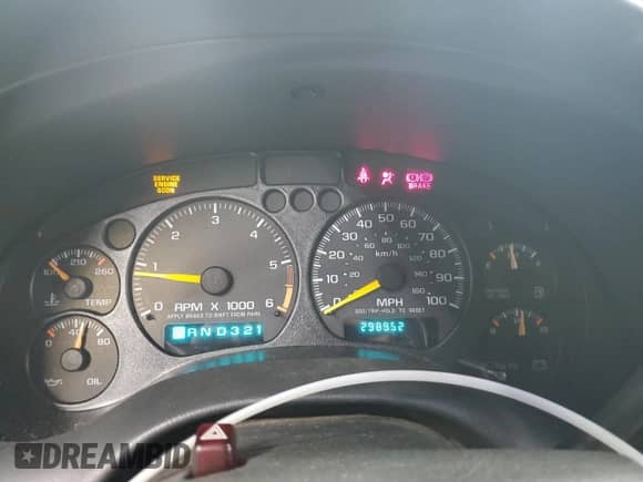 1998 Chevrolet Blazer LT z VIN 1GNDT13W5W2158448, wystawiony jako Copart lot #51223255 z przebiegiem 298 952 mil mil oraz Szkoda całkowita • Salvage title. Historia ofert i sprzedaży dostępna na DreamBid. Obrazek 9.