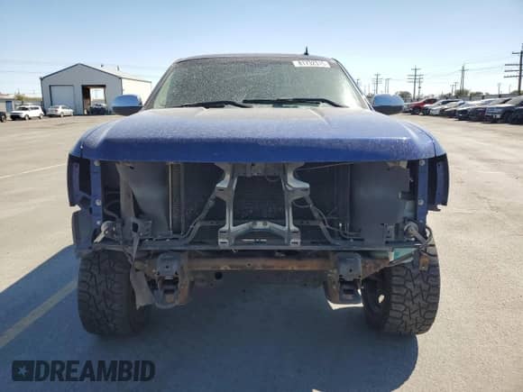 2013 Chevrolet Silverado 1500 LT with VIN 3GCPKSEAXDG295986, listed as a Copart auction lot 81732315 with 176,970 mi miles and Salvage title. Bid and sale history available at DreamBid. Image 5.