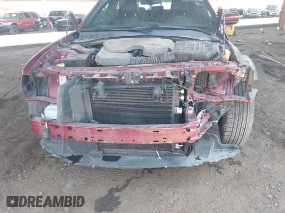 2020 Chrysler 300 S с VIN 2C3CCAGG3LH131585, выставлен на аукционе IAAI как лот 42544453 с пробегом 82 691 миль миль и . История ставок и продаж доступна на DreamBid. Изображение 6.