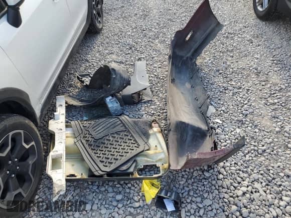 1995 Honda Accord LX with VIN 1HGCD5631SA126396, listed as a Copart auction lot 64218685 with 113,279 mi miles and Non repairable. Bid and sale history available at DreamBid. Image 12.