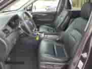 2020 Honda Pilot EX-L z VIN 5FNYF6H5XLB064394, wystawiony jako Copart lot #84211835 z przebiegiem 49 157 mil mil oraz Szkoda całkowita • Salvage title. Historia ofert i sprzedaży dostępna na DreamBid. Obrazek 7.