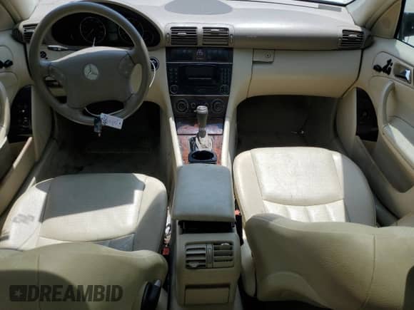 2006 Mercedes-Benz C 230 Sport с VIN WDBRF56H16F759356, выставлен на аукционе Copart как лот 60478715 с пробегом 139 967 миль миль и Списание • Salvage title. История ставок и продаж доступна на DreamBid. Изображение 8.