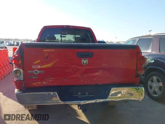 2008 Dodge 1500 SLT with VIN 1D7HA18N28J153481, listed as a IAAI auction lot 43451607 with 102,392 mi miles and . Bid and sale history available at DreamBid. Image 6.
