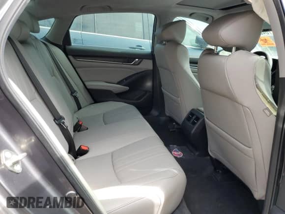 2019 Honda Accord EX-L z VIN 1HGCV3F52KA022227, wystawiony jako Copart lot #70465405 z przebiegiem 79 778 mil mil oraz Szkoda całkowita • Salvage title. Historia ofert i sprzedaży dostępna na DreamBid. Obrazek 10.