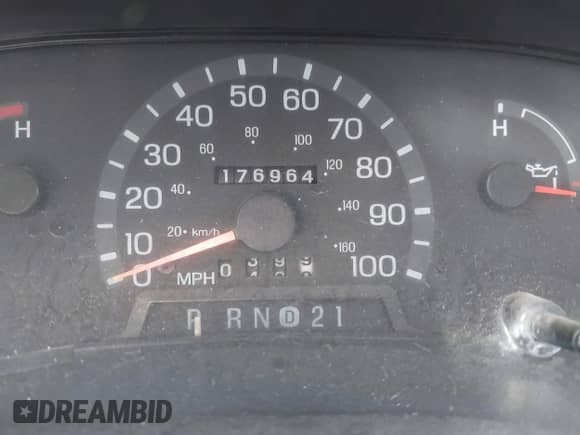 1999 Ford Econoline Cargo Recreational with VIN 1FDRE14L4XHA60812, listed as a IAAI auction lot 42127942 with 176,964 mi miles and . Bid and sale history available at DreamBid. Image 7.