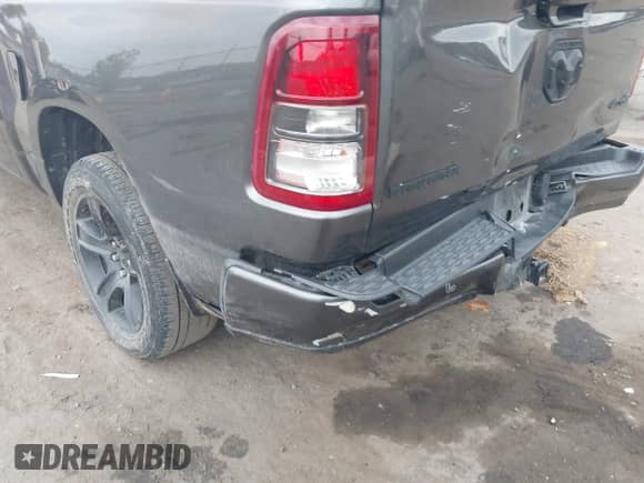 2022 Ram 1500 Big Horn with VIN 1C6RRFFG4NN454743, listed as a IAAI auction lot 43290987 with 39,053 mi miles and . Bid and sale history available at DreamBid. Image 6.