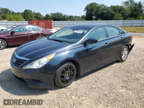 2014 Hyundai Sonata GLS z VIN 5NPEB4AC6EH869566, wystawiony jako Copart lot #81251525 z przebiegiem 198 570 mil mil oraz Szkoda całkowita • Salvage title. Historia ofert i sprzedaży dostępna na DreamBid. Obrazek 1.