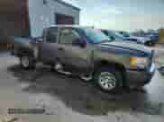 2011 Chevrolet Silverado 1500 LS z VIN 1GCRCREA8BZ264604, wystawiony jako Copart lot #70118955 z przebiegiem Nie podano mil oraz Szkoda całkowita • Salvage title. Historia ofert i sprzedaży dostępna na DreamBid. Obrazek 4.