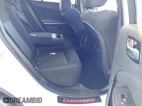 2021 Dodge Charger GT z VIN 2C3CDXHGXMH632781, wystawiony jako IAAI lot #43568284 z przebiegiem Nie podano mil oraz . Historia ofert i sprzedaży dostępna na DreamBid. Obrazek 8.