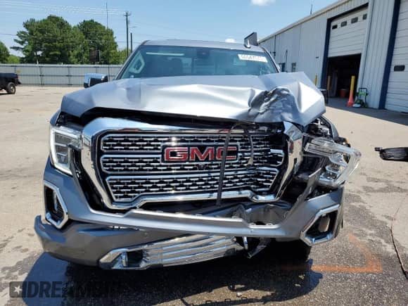 2021 GMC Sierra 1500 Denali z VIN 3GTU9FED4MG217591, wystawiony jako Copart lot #66547575 z przebiegiem 34 719 mil mil oraz Szkoda całkowita • Salvage title. Historia ofert i sprzedaży dostępna na DreamBid. Obrazek 5.