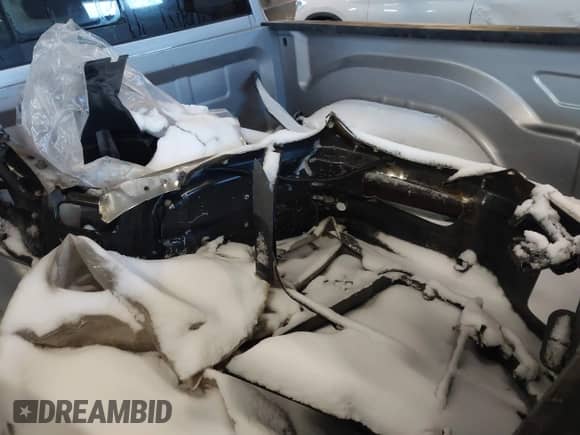 2019 Ram 1500 Big Horn z VIN 1C6RR7LT6KS638926, wystawiony jako IAAI lot #41554343 z przebiegiem 88 325 mil mil oraz . Historia ofert i sprzedaży dostępna na DreamBid. Obrazek 12.