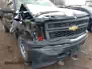 2015 Chevrolet Silverado 1500 Work Truck z VIN 1GCNKPEH2FZ345171, wystawiony jako IAAI lot #41737910 z przebiegiem 52 257 mil mil oraz . Historia ofert i sprzedaży dostępna na DreamBid. Obrazek 6.