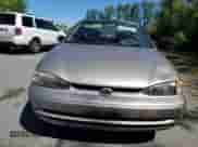 2000 Chevrolet Prizm с VIN 1Y1SK5283YZ412788, выставлен на аукционе Copart как лот 63516155 с пробегом Не указан миль и Списание • Salvage title. История ставок и продаж доступна на DreamBid. Изображение 5.